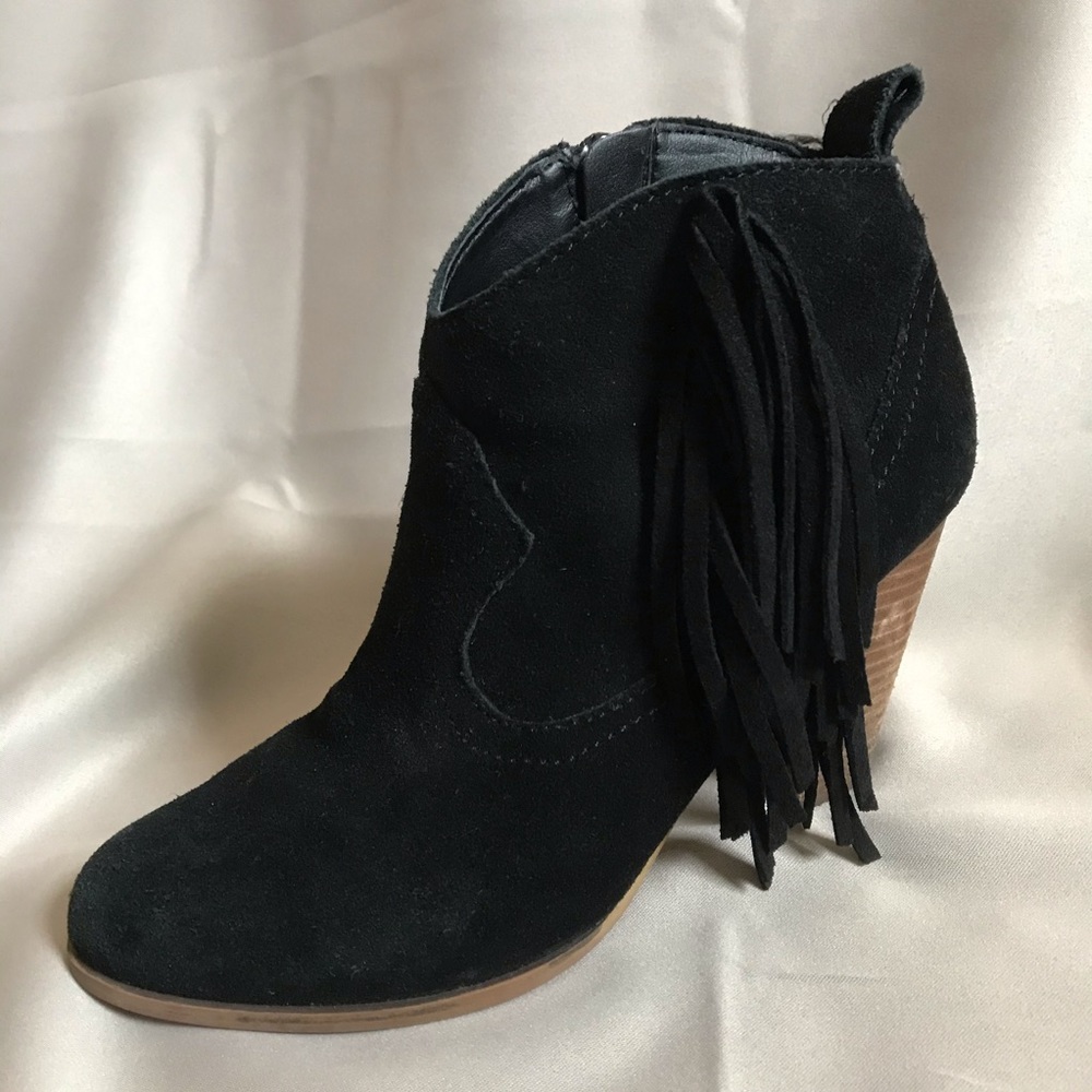 Steve Madden heeled booties